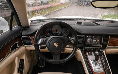 Porsche Panamera II рестайлинг, 2013 год, 3 699 000 рублей, 17 фотография