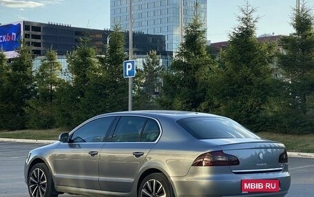 Skoda Superb III рестайлинг, 2011 год, 875 000 рублей, 4 фотография
