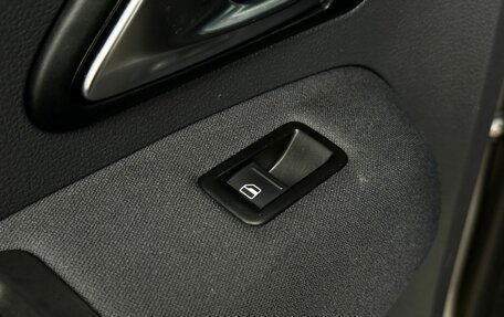 Volkswagen Amarok I рестайлинг, 2013 год, 1 999 000 рублей, 7 фотография