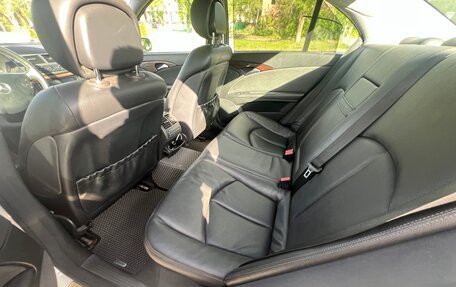 Mercedes-Benz E-Класс, 2005 год, 820 000 рублей, 10 фотография
