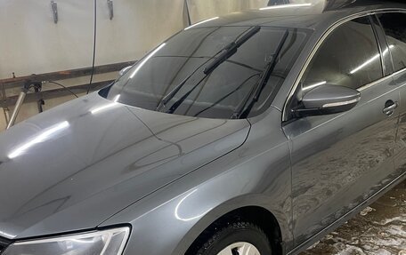 Volkswagen Jetta VI, 2012 год, 900 000 рублей, 9 фотография