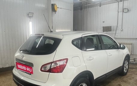 Nissan Qashqai, 2011 год, 950 000 рублей, 5 фотография