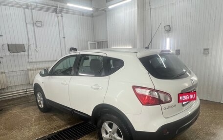 Nissan Qashqai, 2011 год, 950 000 рублей, 7 фотография