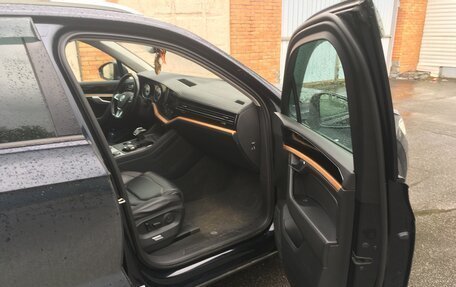 Volkswagen Touareg III, 2018 год, 4 200 000 рублей, 6 фотография