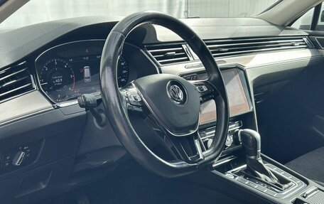Volkswagen Passat B8 рестайлинг, 2018 год, 1 790 000 рублей, 9 фотография