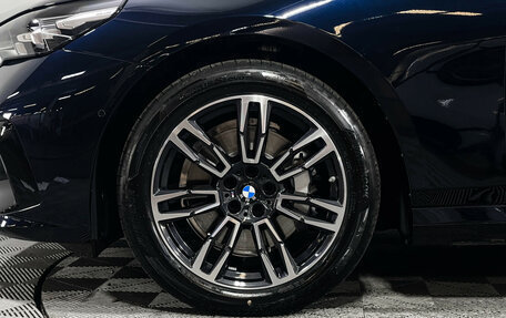 BMW 5 серия, 2025 год, 8 295 000 рублей, 9 фотография