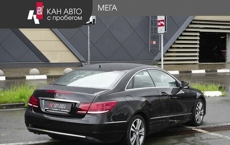 Mercedes-Benz E-Класс, 2013 год, 2 080 000 рублей, 2 фотография