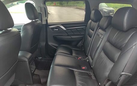 Mitsubishi Pajero Sport III рестайлинг, 2020 год, 3 099 000 рублей, 12 фотография