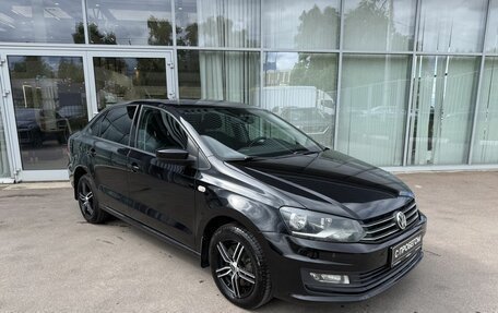 Volkswagen Polo VI (EU Market), 2017 год, 1 175 000 рублей, 3 фотография