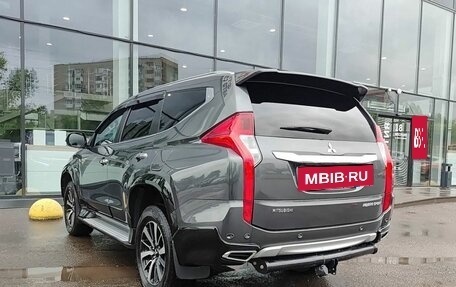 Mitsubishi Pajero Sport III рестайлинг, 2020 год, 3 099 000 рублей, 7 фотография