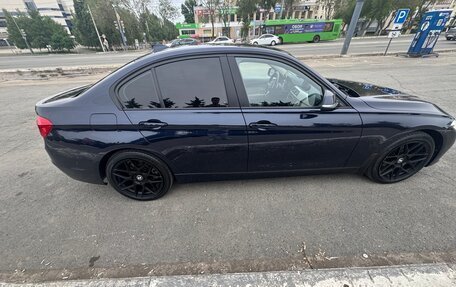 BMW 3 серия, 2016 год, 2 050 000 рублей, 3 фотография