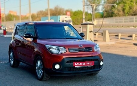 KIA Soul II рестайлинг, 2018 год, 1 350 000 рублей, 10 фотография