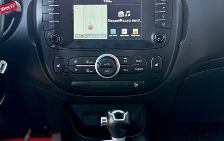 KIA Soul II рестайлинг, 2018 год, 1 350 000 рублей, 22 фотография