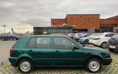 Volkswagen Golf III, 1997 год, 139 000 рублей, 2 фотография