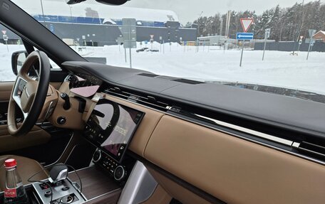 Land Rover Range Rover IV рестайлинг, 2023 год, 18 000 000 рублей, 13 фотография