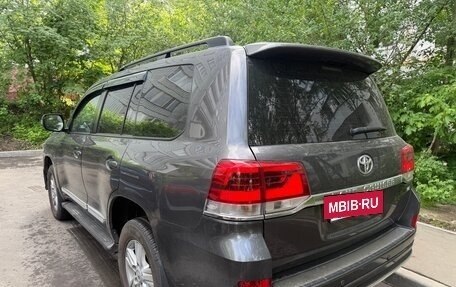 Toyota Land Cruiser 200, 2008 год, 3 050 000 рублей, 8 фотография