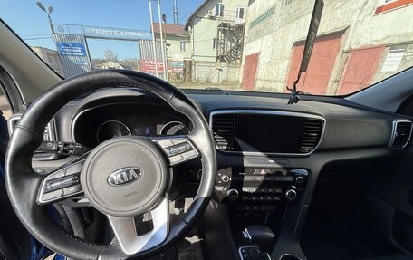 KIA Sportage IV рестайлинг, 2021 год, 2 630 000 рублей, 14 фотография
