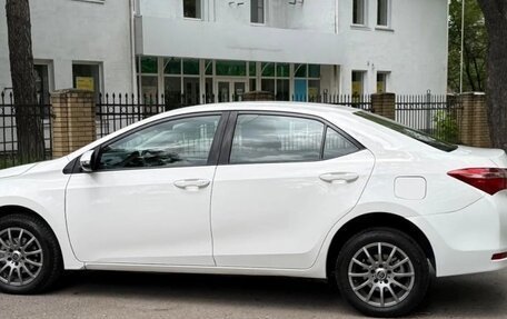 Toyota Corolla, 2017 год, 1 550 000 рублей, 2 фотография