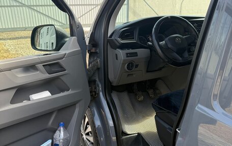 Volkswagen Transporter T6 рестайлинг, 2020 год, 3 300 000 рублей, 14 фотография