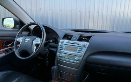 Toyota Camry, 2007 год, 1 390 000 рублей, 13 фотография
