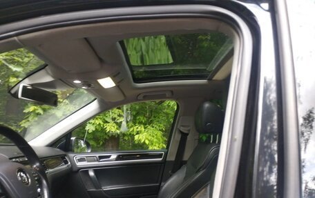 Volkswagen Touareg III, 2011 год, 2 500 000 рублей, 9 фотография