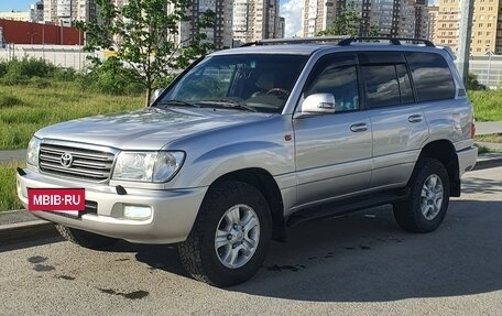 Toyota Land Cruiser 100 рестайлинг 2, 2002 год, 2 500 000 рублей, 8 фотография