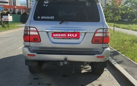 Toyota Land Cruiser 100 рестайлинг 2, 2002 год, 2 500 000 рублей, 6 фотография