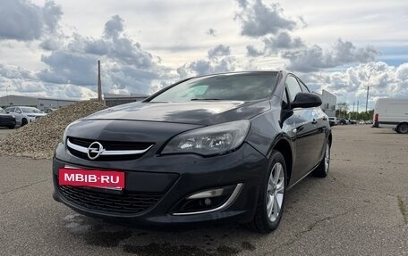 Opel Astra J, 2013 год, 720 000 рублей, 2 фотография