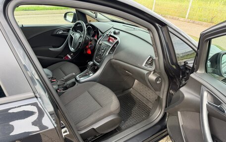 Opel Astra J, 2013 год, 720 000 рублей, 11 фотография