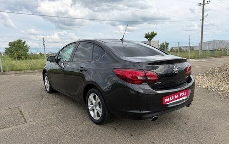 Opel Astra J, 2013 год, 720 000 рублей, 6 фотография