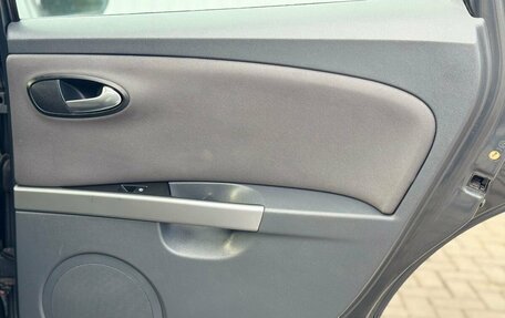 SEAT Leon II, 2010 год, 750 000 рублей, 16 фотография