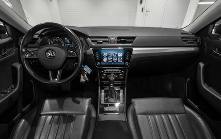 Skoda Superb III рестайлинг, 2017 год, 2 595 000 рублей, 8 фотография