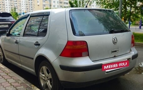 Volkswagen Golf IV, 2000 год, 325 000 рублей, 24 фотография