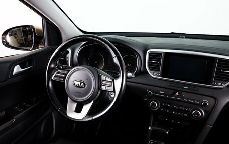 KIA Sportage IV рестайлинг, 2018 год, 2 159 000 рублей, 12 фотография