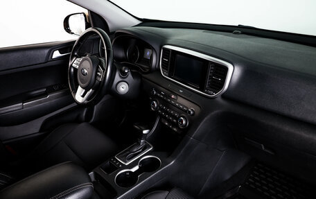KIA Sportage IV рестайлинг, 2018 год, 2 159 000 рублей, 11 фотография