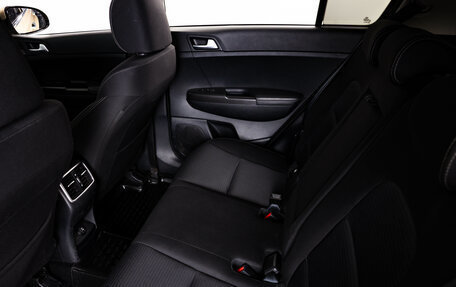 KIA Sportage IV рестайлинг, 2018 год, 2 159 000 рублей, 9 фотография