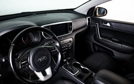 KIA Sportage IV рестайлинг, 2018 год, 2 159 000 рублей, 8 фотография