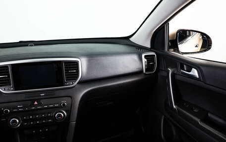 KIA Sportage IV рестайлинг, 2018 год, 2 159 000 рублей, 14 фотография