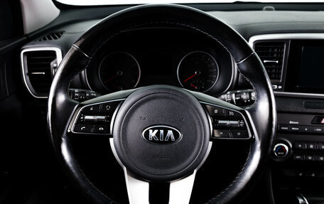 KIA Sportage IV рестайлинг, 2018 год, 2 159 000 рублей, 15 фотография