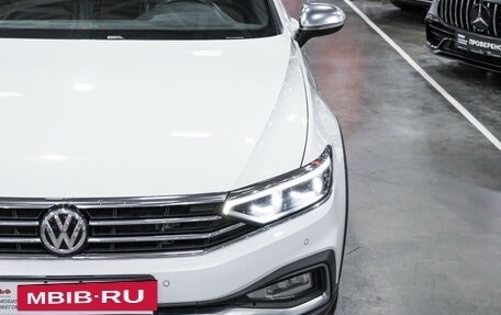 Volkswagen Passat B8 рестайлинг, 2019 год, 3 899 700 рублей, 6 фотография