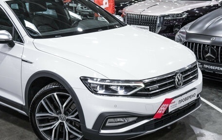 Volkswagen Passat B8 рестайлинг, 2019 год, 3 899 700 рублей, 9 фотография