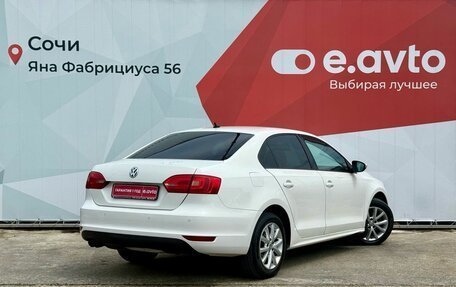 Volkswagen Jetta VI, 2012 год, 999 000 рублей, 4 фотография