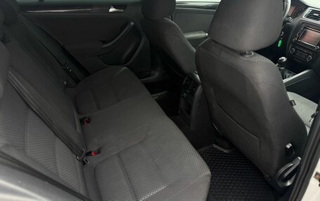 Volkswagen Jetta VI, 2012 год, 999 000 рублей, 10 фотография