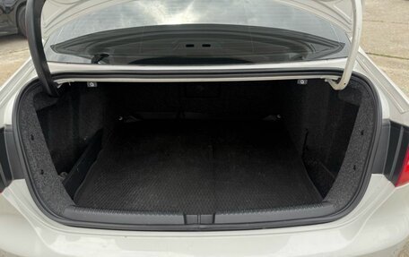 Volkswagen Jetta VI, 2012 год, 999 000 рублей, 21 фотография