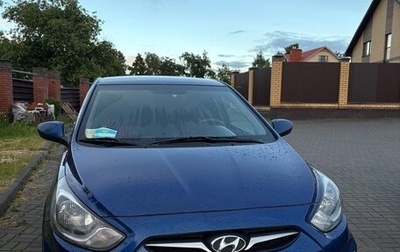 Hyundai Solaris II рестайлинг, 2012 год, 650 000 рублей, 1 фотография