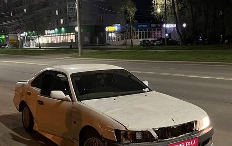 Nissan Laurel VIII, 2000 год, 155 000 рублей, 1 фотография