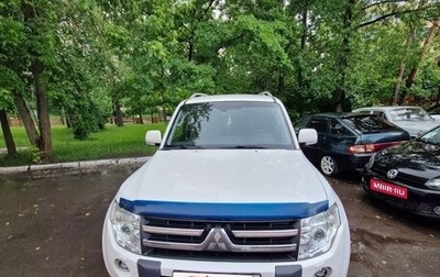 Mitsubishi Pajero IV, 2011 год, 1 950 000 рублей, 1 фотография