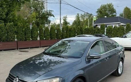 Volkswagen Passat B7, 2012 год, 825 000 рублей, 1 фотография