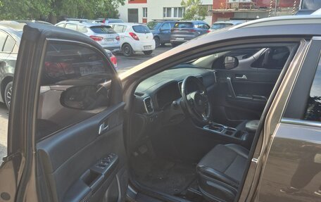 KIA Sportage IV рестайлинг, 2018 год, 1 440 000 рублей, 6 фотография
