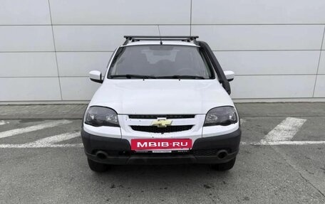 Chevrolet Niva I рестайлинг, 2018 год, 799 000 рублей, 5 фотография